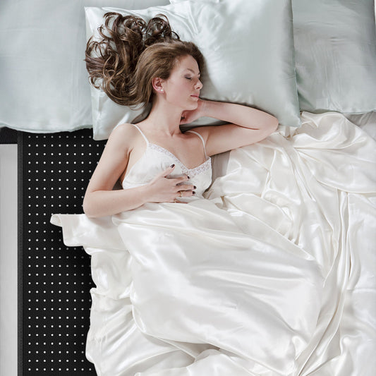 What Is a Grounding Mat? Benefits, Science & How to Use